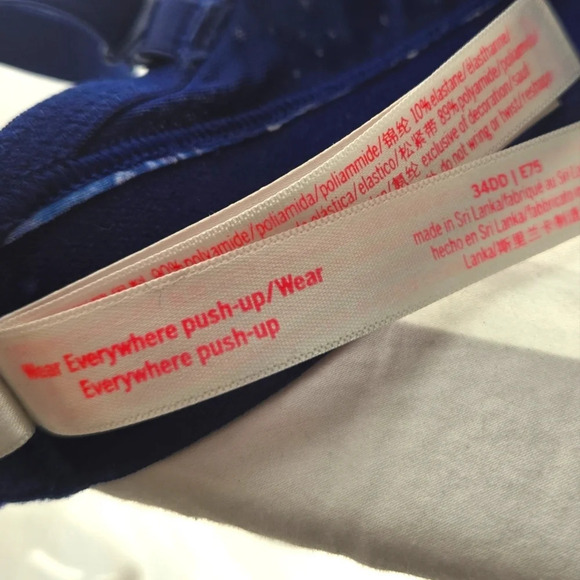 Wear Everywhere Push Up Bra EUC - Picture 8 of 10